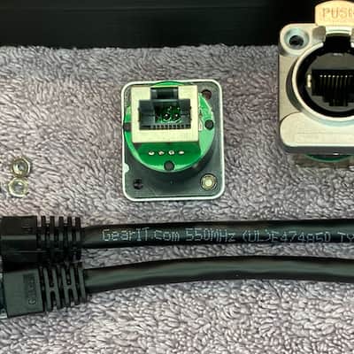 PreSonus NSB 16.8 Rack Ears Kit ("Rack Kit") with IP-65 dust/water caps Bild 5