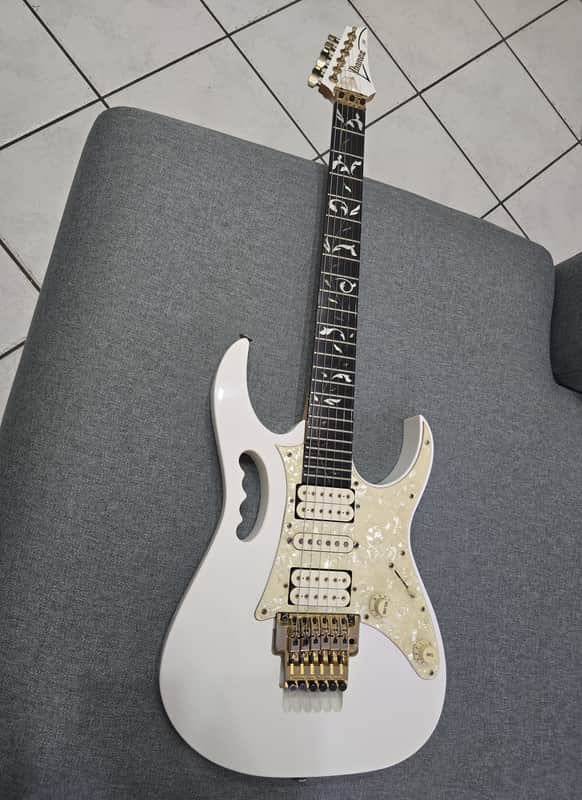 Vintage Ibanez Jem7v Wh 1994 image 1