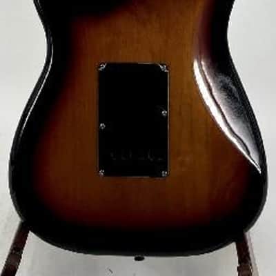 Fender Vintera II 70S Stratocaster Electric Guitar Maple 3-Tone Sunburst Serial#:MX23050999 image 7