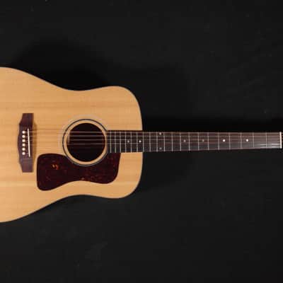 Guild D-40 USA Traditional Natural with Case 149 image 5