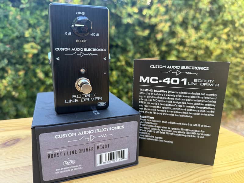 *MINT* MXR MC401 CAE Boost / Line Driver - CIB image 1