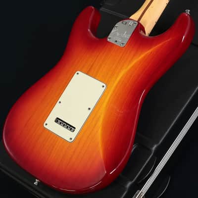 Fender USA American Deluxe Stratocaster Ash with N3 MF, Aged Cherry Sunburst Fender [US13003186] (05/18) image 8