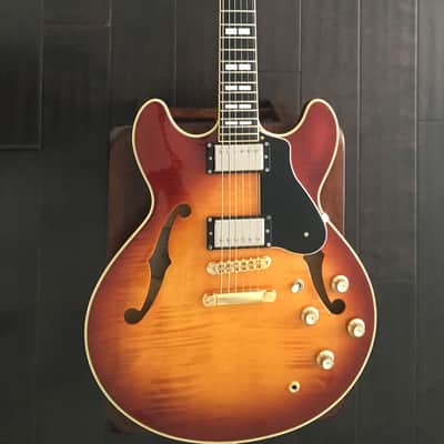 Yamaha SA2200 Violin Sunburst + Gibson pick ups image 2