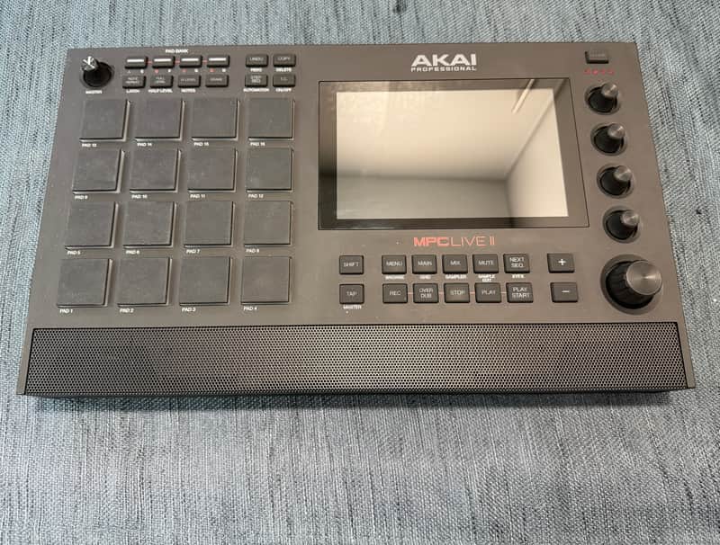 Akai MPC Live II Standalone Sampler / Sequencer 2020 - Present - Black Bild 1