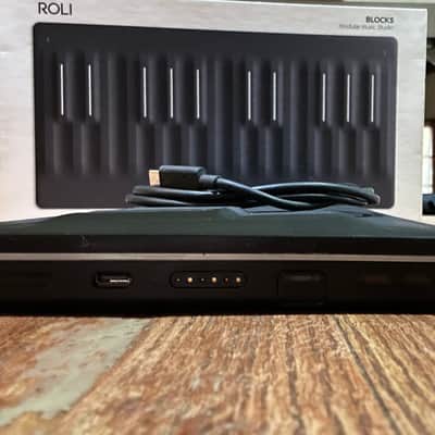 ROLI Seaboard Block 24-Key Expressive MIDI Keyboard Controller 2010s - Black image 2