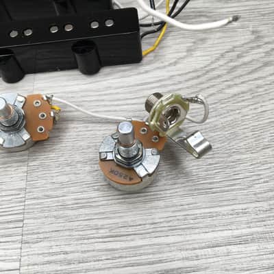 Fender Jazz Bass Pickup and Pots Pre Wired Set image 2