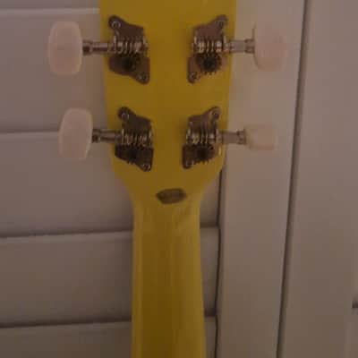 nickelodeon  spongebob hula hula  - ukulele 2000s - gloss - good image 7