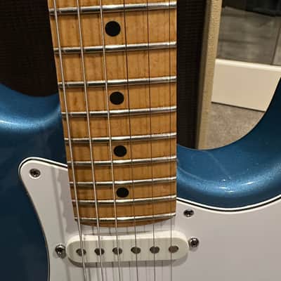 Fender 50th Anniversary Stratocaster 1995 - Lake Placid Blue image 7