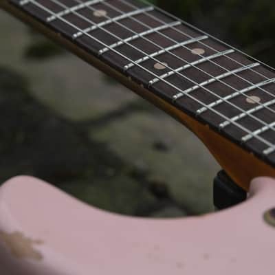 Fender Custom Shop '63 Stratocaster, Heavy Relic, Custom Order - Shell Pink image 10
