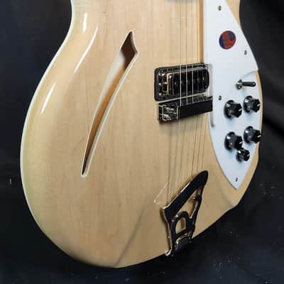 Rickenbacker 360 Maple Glo Semi-Hollow Guitar, 21 Fret, Gotoh Tuners, Rosewood FB, Stereo, HSC image 7