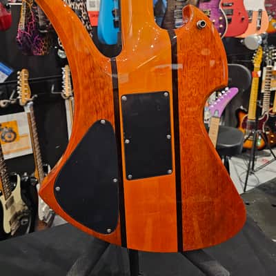 B.C. Rich Mockingbird Legecy ST w/ Floyd Rose 2026 - Honey Burst image 6