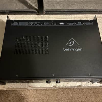 Behringer KM750 Stereo Power Amp with Speaker Cable Adapter image 2