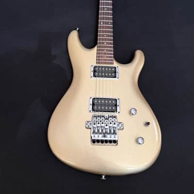 Ibanez JS2000-CG Joe Satriani Signature 2002 - 2004 Champagne Gold image 5