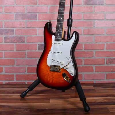 Fender 50th Anniversary Limited Edition American Standard Strat Flame Maple Top & Back Antique Burst #2377 1996 w/OHSC image 3