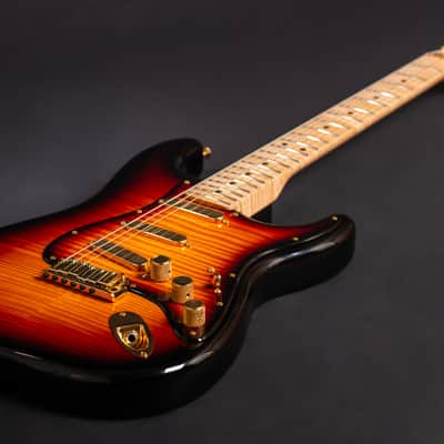 2007 Fender Custom Shop Masterbuilt Yuriy Shishkov Stratocaster Ukrainian Strat Aged Cherry Burst 1 Of 10 Limited Edition RARE collector image 7