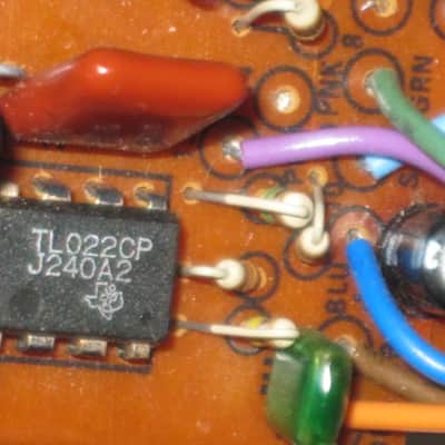 FOR PARTS/FOR REPAIR Ibanez Maxon CS9 from 1982 CIRCUIT BOARD with Mounted Parts, Width Potentiometer +Wires, 2 Other Wires, Power Jack (NO: Switch, OUT Jacks, IN Jack, LED, Other Wires, Battery Clip, External Parts) what's pictured is what's for sale image 12