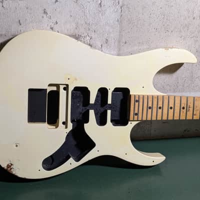 Ibanez RG550-WH Husk Maple Fretboard 1989 White Fujigen image 18