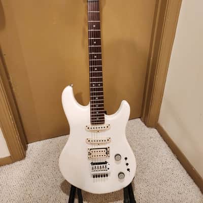 Peavey Nitro I/III White Kahler Late 80s image 1