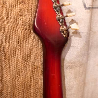 Hofner Colorama Model 161 1960's Redburst image 9