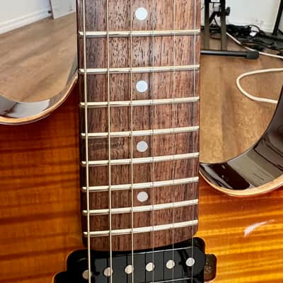 Carvin C66C 2011 Flame Maple Honeyburst w/ Floyd Rose HH Seymour Duncan Pickups image 4