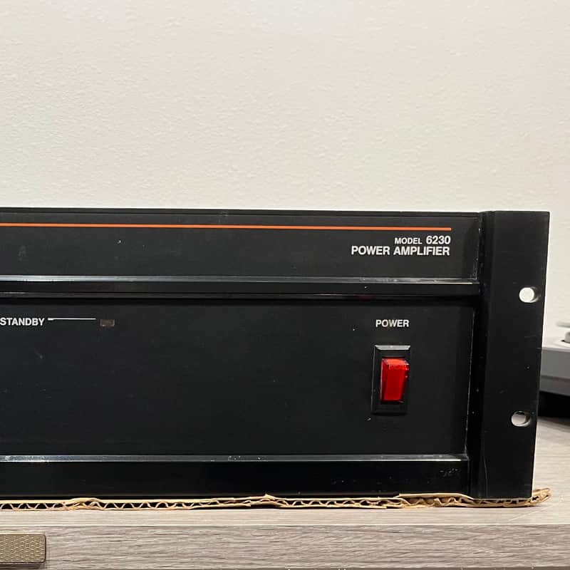 JBL-UREI 6230 Stereo Power Amplifier | Reverb