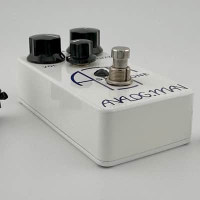 Analogman Astrotone Fuzz 2010s - White image 3