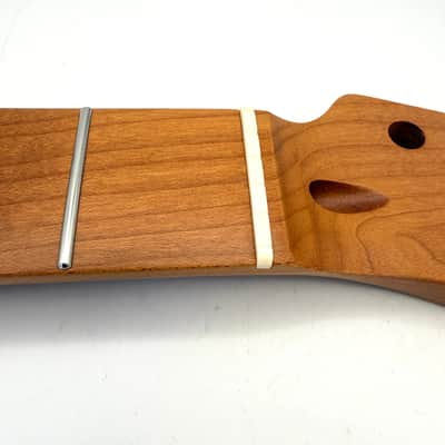 HooDoo Stratocaster Neck Roasted Maple Nitro New hsn6490 image 9