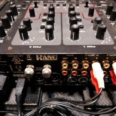 (2) Denon DN-S3700 CDJs. (1) RANE TTM 57SL. (1) MARATHON CASE. DN-S3700 image 5