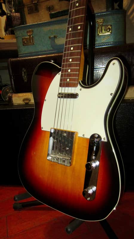 1997 Fender Telecaster Custom Sunburst w/ Hardshell case | Reverb