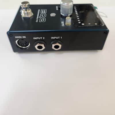 Mint Used Source Audio EQ2 Programmable EQ Pedal - Blue w/ Original Box image 5