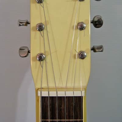 1951 Vega Triumphal Lap Steel image 3