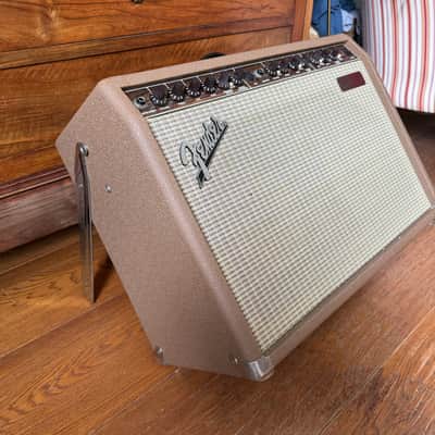 Fender Acoustasonic 40 2-Channel 40-Watt 2x6.5" Acoustic Guitar Amp 2017 - Present - Brown image 5