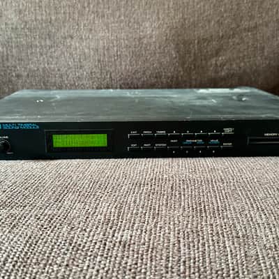Roland D-110 Multi Timbral Sound Module 1988 - 1991 - Black image 3