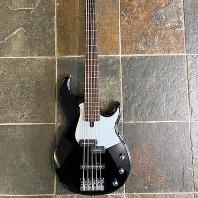 Yamaha BB235 5-String Bass Black image 1