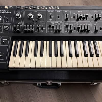 Roland SH-1 32-Key Synthesizer 1978 - 1979 - Black