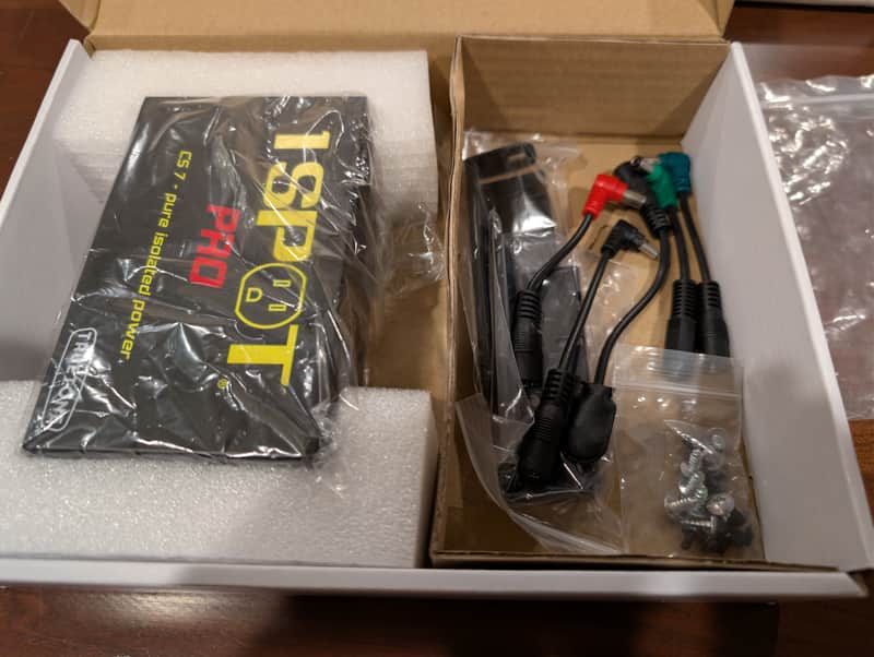 Truetone 1 SPOT Pro CS7 Power Supply Black image 1