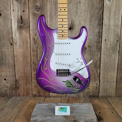 Fender Stratocaster MIM Gene Winfield Custom Pinstripe Finish 2010 w/ hard case image 1