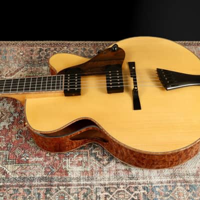 Jaén Siracusa 16E - 2024 - Natural. Spruce / Sapele. NEW, (Authorized Dealer) image 5