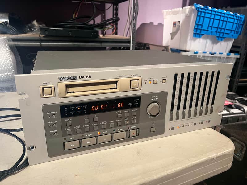 TASCAM DA-88 image 1