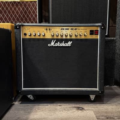 Marshall JCM 2000 DSL 401 Dual Super Lead 2-Channel 40-Watt 1x12