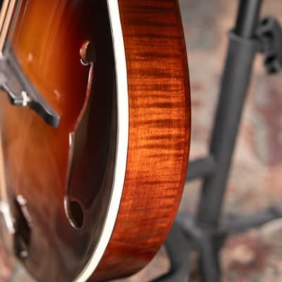 Eastman MD505-CS A-Style Mandolin - Classic Sunburst with Hardshell Case image 11