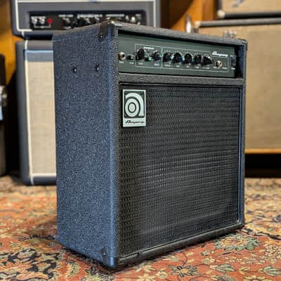 Ampeg BA-110v2 40-Watt 1x10" Bass Combo 2014 - Present - Black image 3