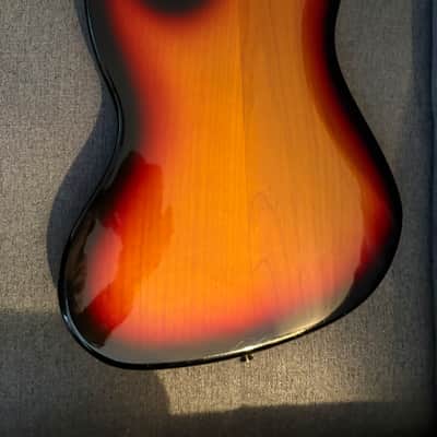 Fender American Vintage '62 Jazz Bass 1990 -tone Sunburst image 7