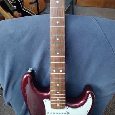 Fender  Stratocaster 1999 Red image 2