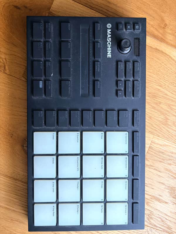 Native Instruments Maschine Mikro MKIII 2017 - Black image 1