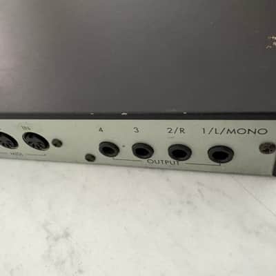 Korg Trinity TR Rackmount 32-Voice Polyphonic Workstation 1998 - Silver image 7
