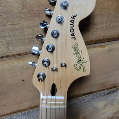 Squier Limited Edition FSR Affinity Jaguar - Graffiti Yellow image 7