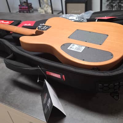 Fender American Acoustasonic Telecaster BRAND NEW Natural Full All Mahogany Semi-Hollow Body USA Fishman Piezo Pickup Acoustic-Electric Guitar image 6