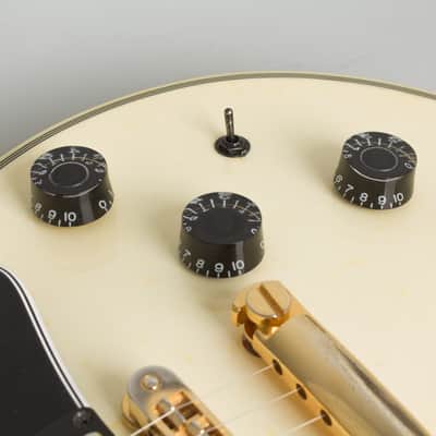 Gibson Les Paul Classic Custom Lite Solid Body Electric Guitar (2014), ser. #140104391, brown tolex hard shell case. image 15