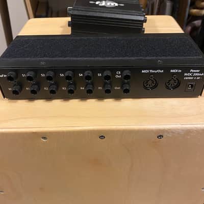 RJM Mini Effect Gizmo and Mini Line Mixer bundle - get both for your audio looper pedal needs image 3